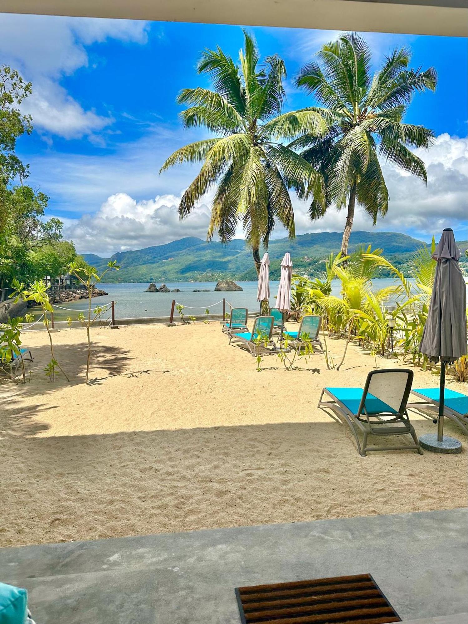 Pineapple Beach Villas Baie Lazare  Ngoại thất bức ảnh