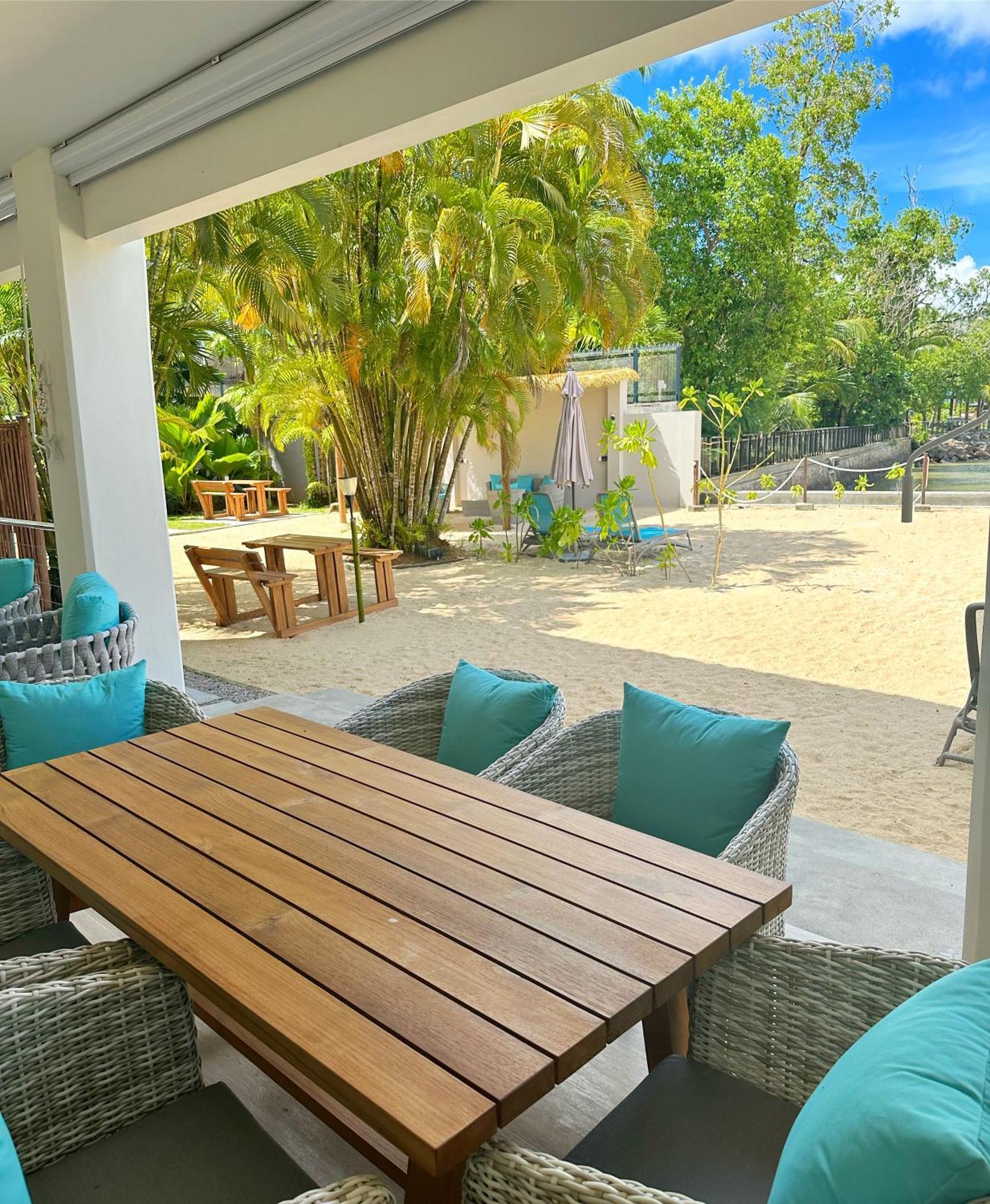 Pineapple Beach Villas Baie Lazare  Ngoại thất bức ảnh